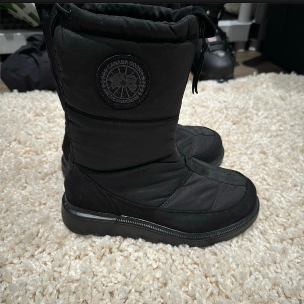 Canada Goose Women's Cypress Fold-Down Puffer Boot